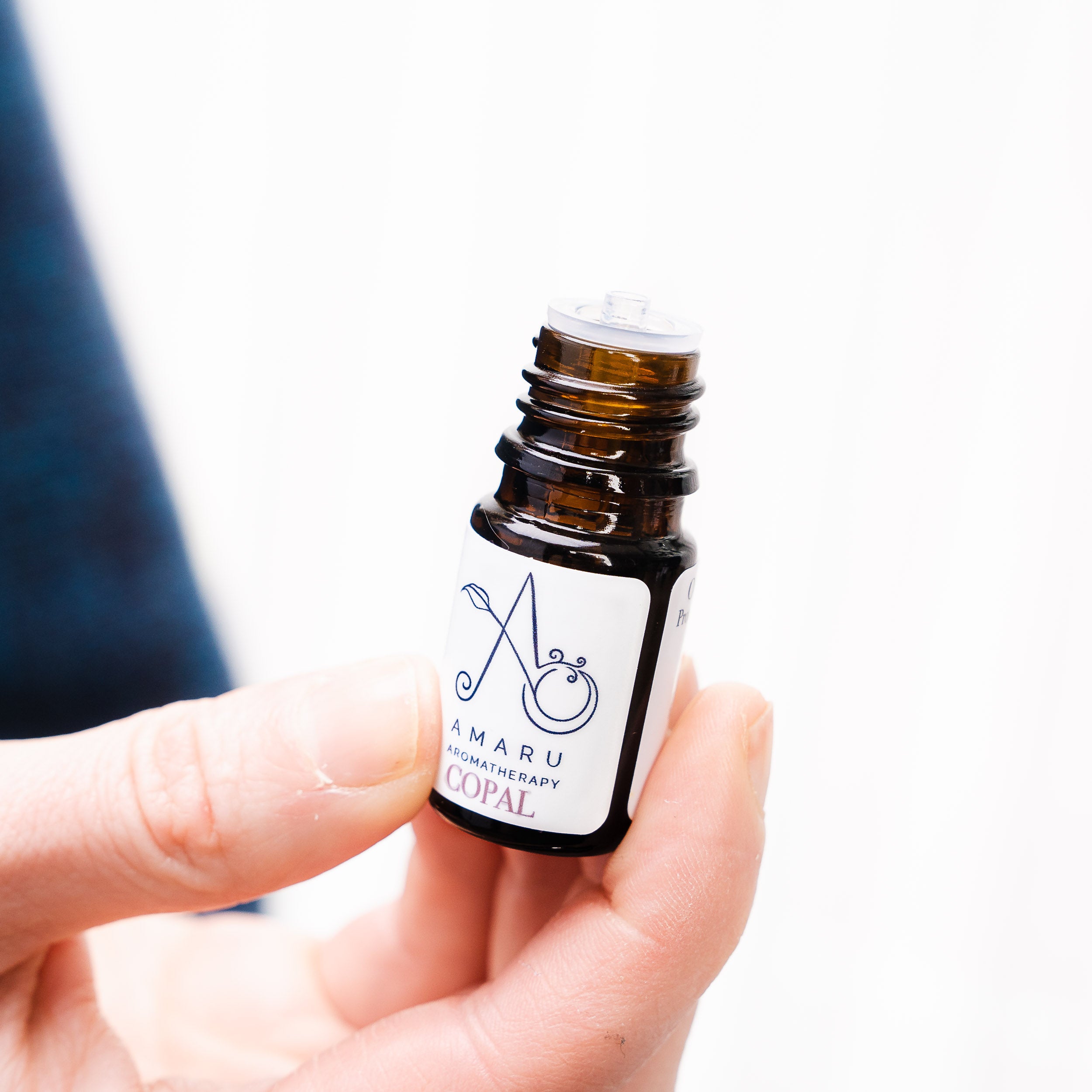 Copal Essential Oil: Unlock the Power of Aura Cleansing
