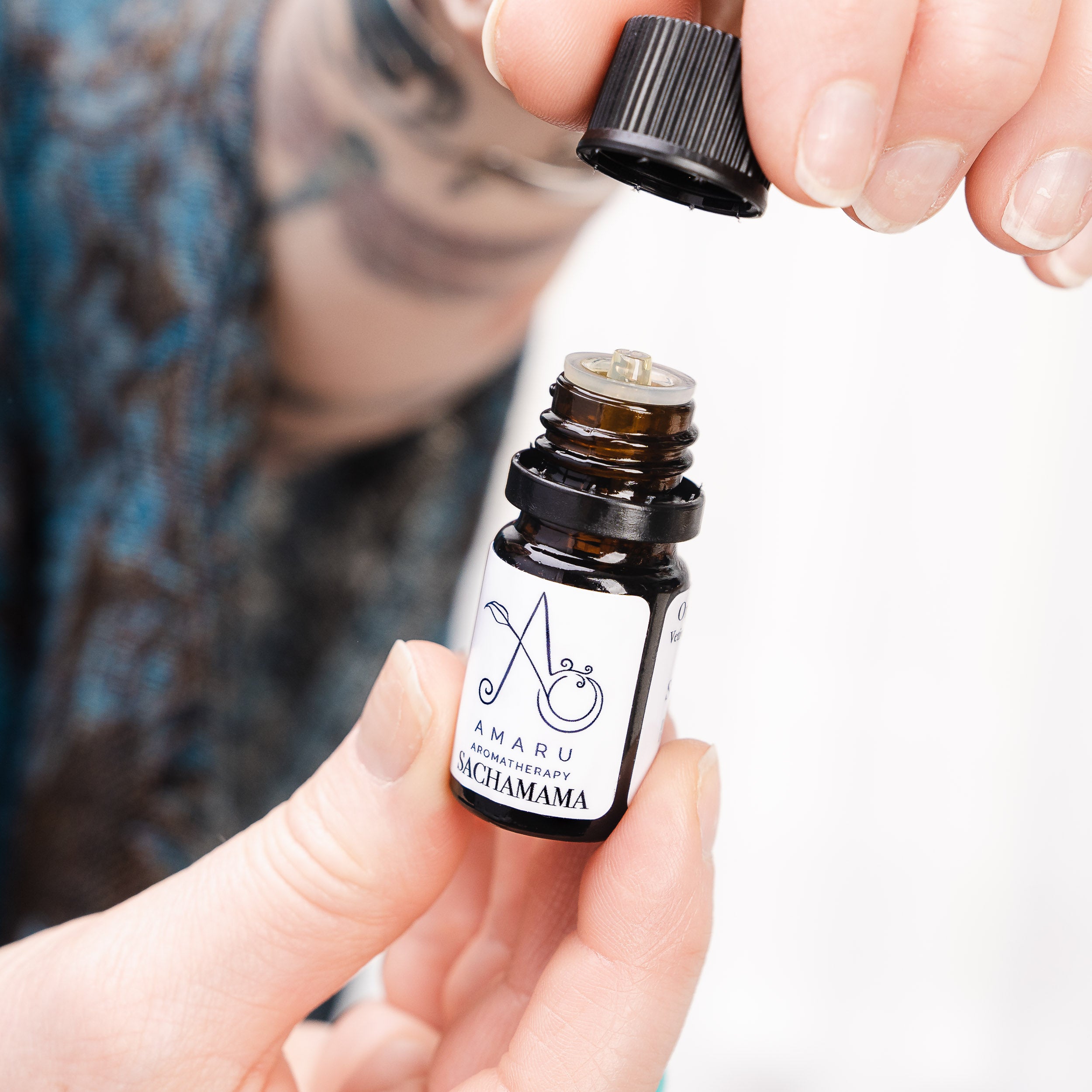 Essential Oil Sachamama: Nourish and Cleanse Your Mind and Spirit